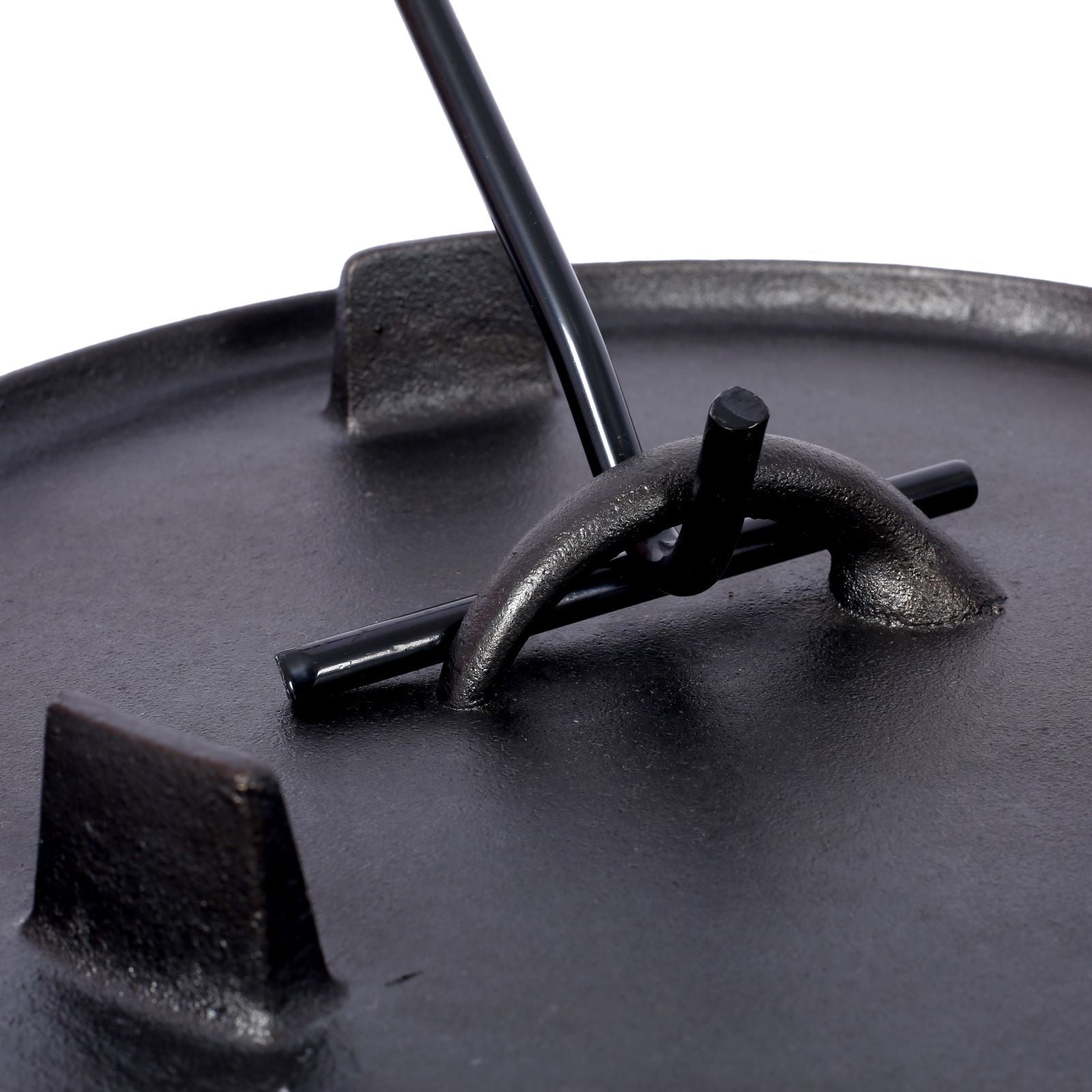 Outdoor Camping Deep Pot for Cooking, Barbecue, and Baking Over Campfire with Leg Base